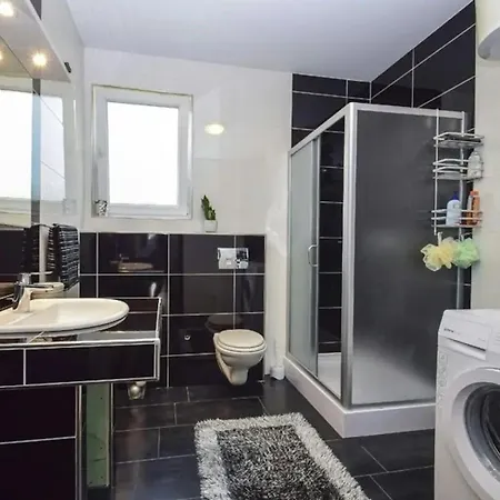 Holiday home House Divna