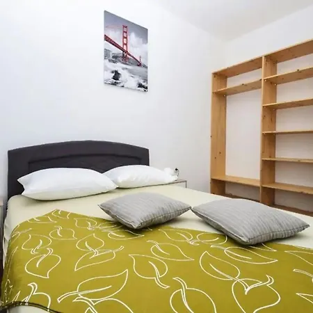 Holiday home House Divna