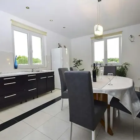 Holiday home House Divna